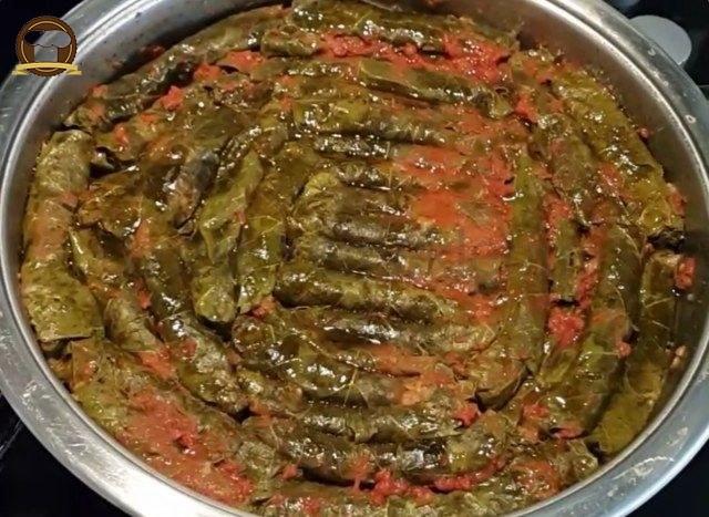 Zeytinyağlı Yaprak Sarma Yapılışı