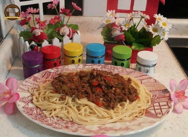 Bolonez Soslu Spagetti