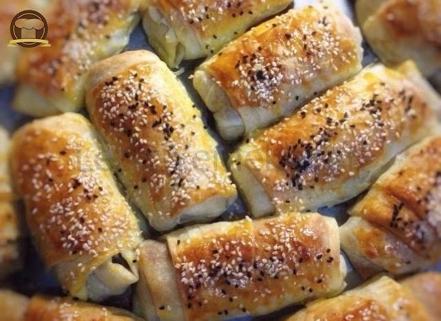 Puf Puf Kıymalı Rulo Börek