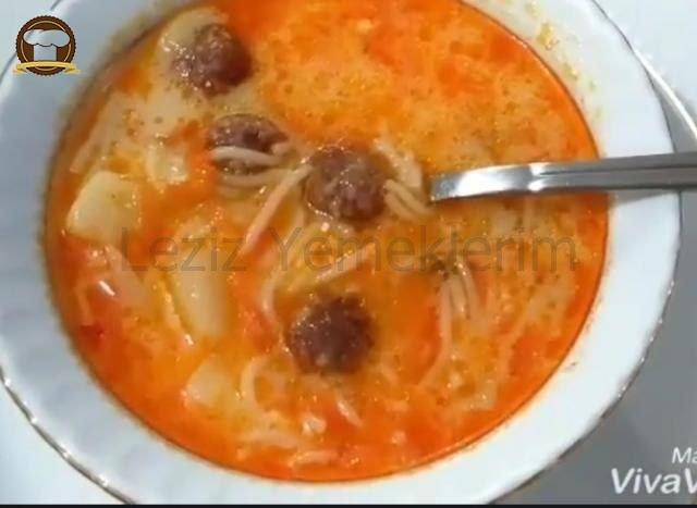 Misket Köfte Çorbası (Supa Topçeta)