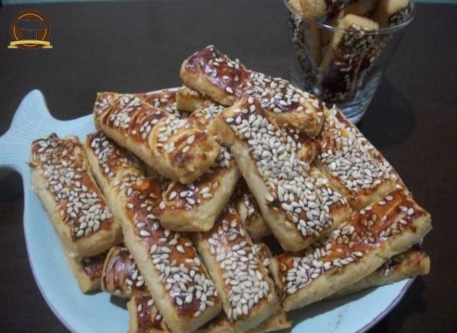 Ev Yapımı Tuzlu Kurabiye