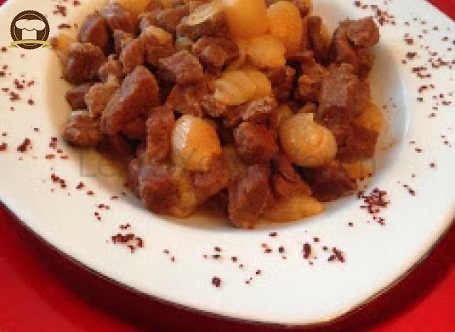 Arpacık Soğanlı Et Yahni