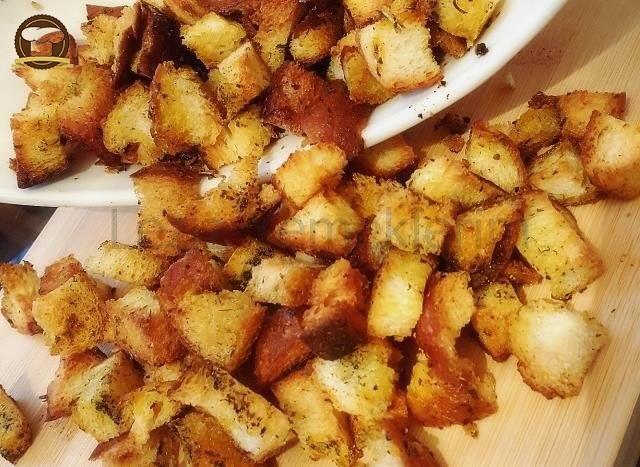 Kruton  ( Kıtır Ekmek)
