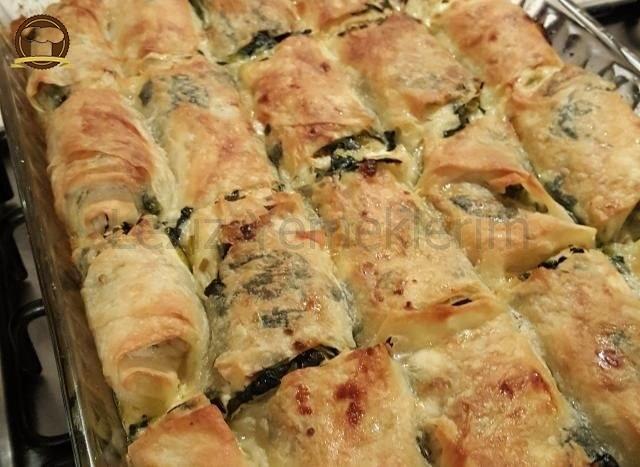 Pırasalı Ispanak Böreği
