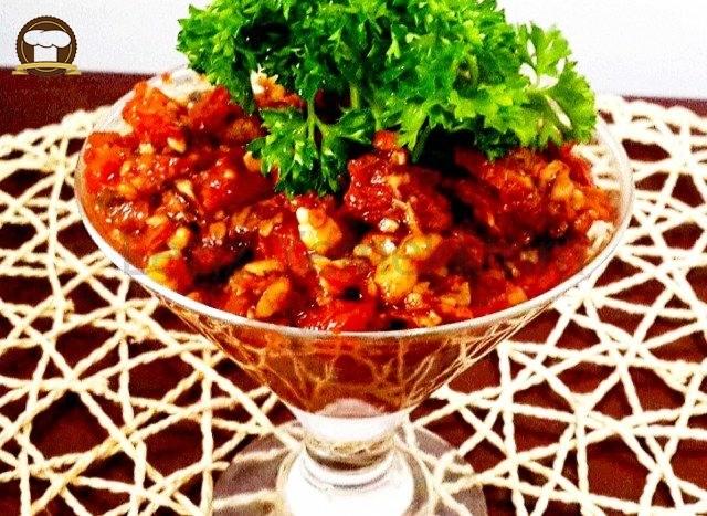 Kuru Domates Salatası