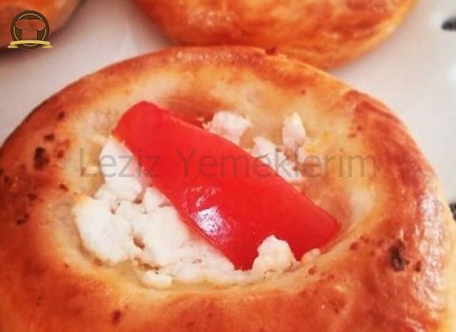 Mini Pizza Nasıl Yapılır