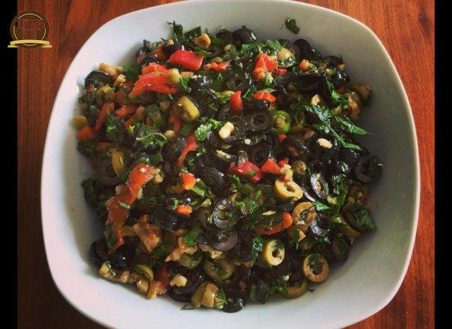 Zeytin Salatası Tarifi