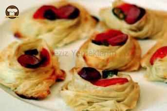 Pizza Börek Yapımı