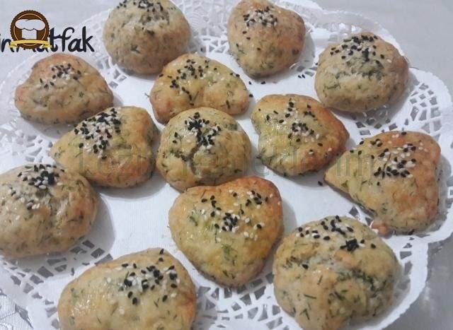 Dereotlu Poğaça (Aşamalı Anlatım)