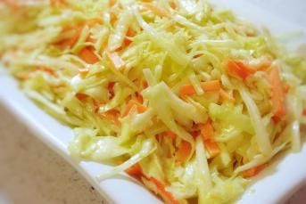 Coleslaw Salata (Lahana Salatası)
