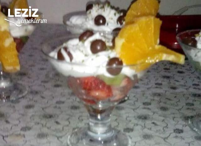 Meyve Salatası