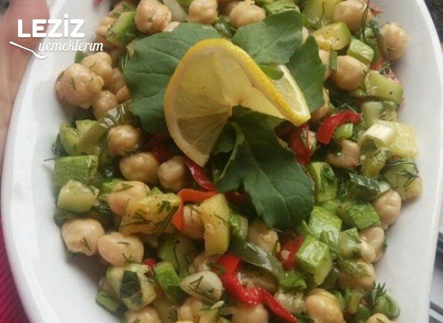 Kabaklı Nohutlu Salata