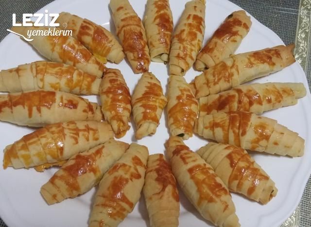 Katmer Poğaça Nasıl Yapılır