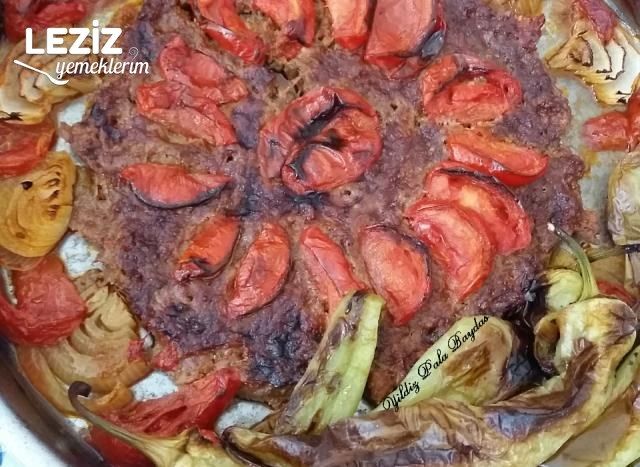 Tepsi Kebabı Nasıl Yapılır