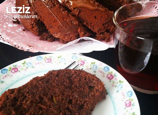 Yeşil Kabaklı Kek