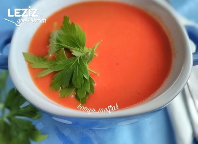 Közlenmiş Biber Çorbası