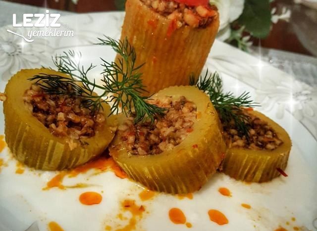 Bulgurlu Kıymalı Kabak Dolması