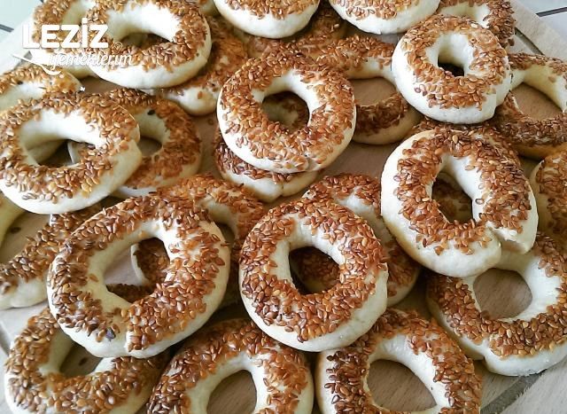 Kıyır Kıyır Susamlı Simit