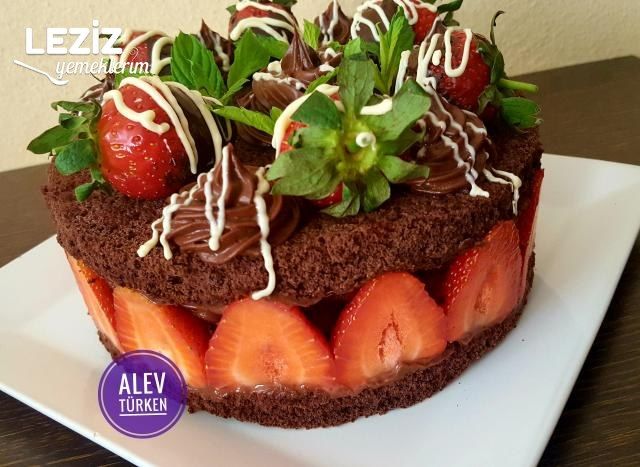 Bol Çikolatalı Kremalı Ve Çilekli Pasta ( Şekli Şahane)