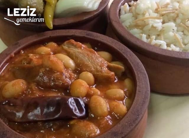 Güveçte Kuru Fasulye