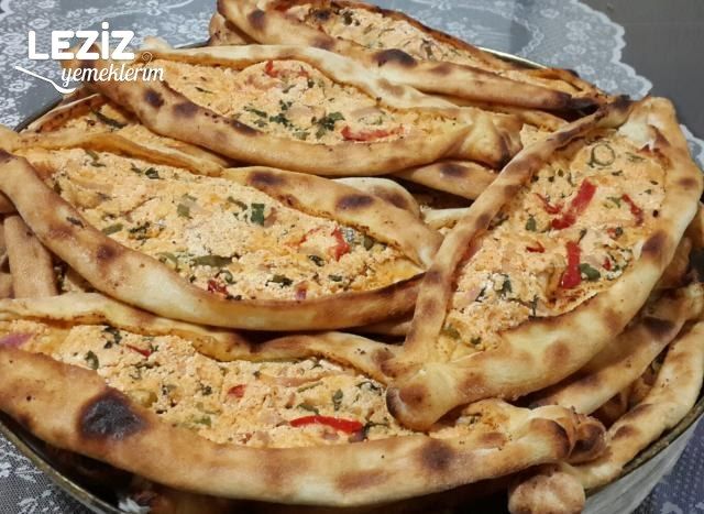 Çökelekli Pide