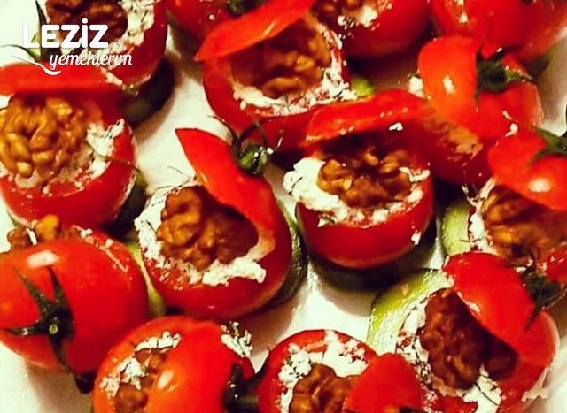 Krem Peynirli Domates Dolması