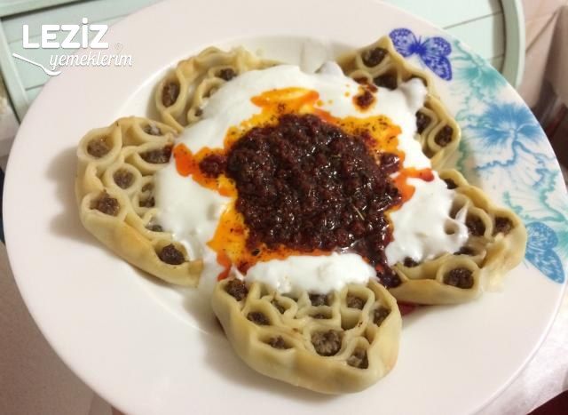 Sosyete Mantısı Tarifi