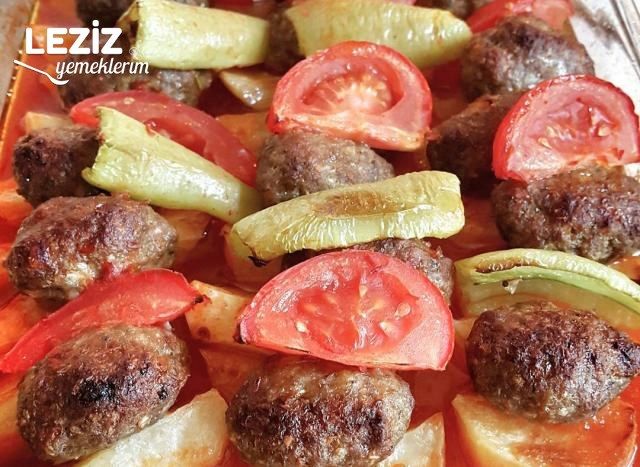İzmir Köfte