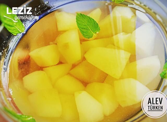 Harika Aromalı Elma Kompostosu (İftar Ve Sahur Önerisi)