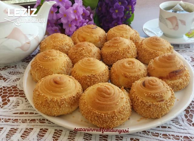 Krem Peynirli Çörek