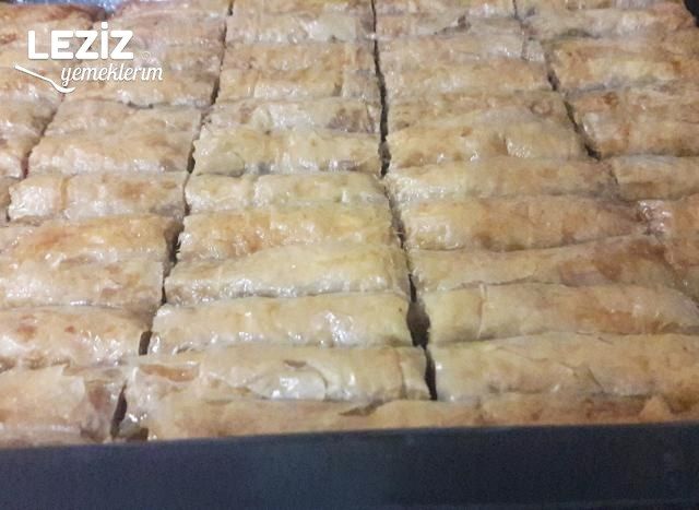Antep Fıstıklı Burma (Sarma)