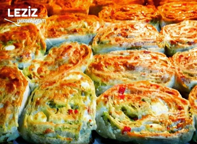 Kabaklı Peynirli Rulo Börek