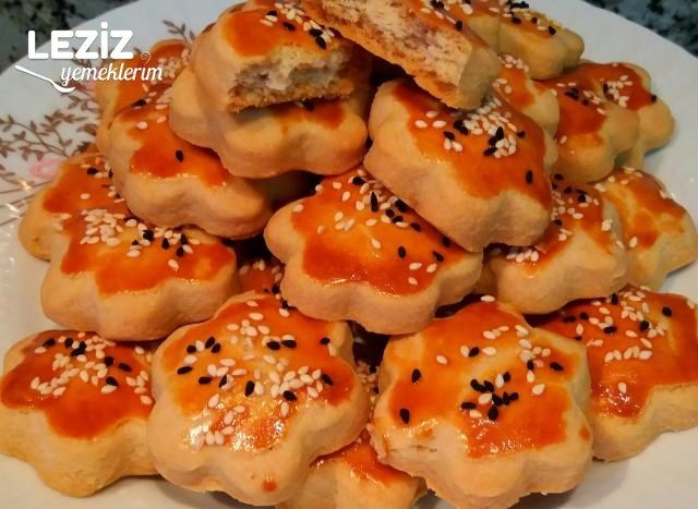 Ağızda Pütür Pütür Dağılan Tuzlu Kurabiye Tarifi
