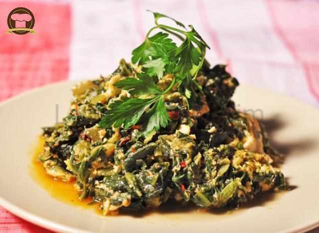 Çam Fıstıklı Pazı Kavurması