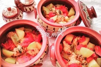 Güveçte Tavuk Patates