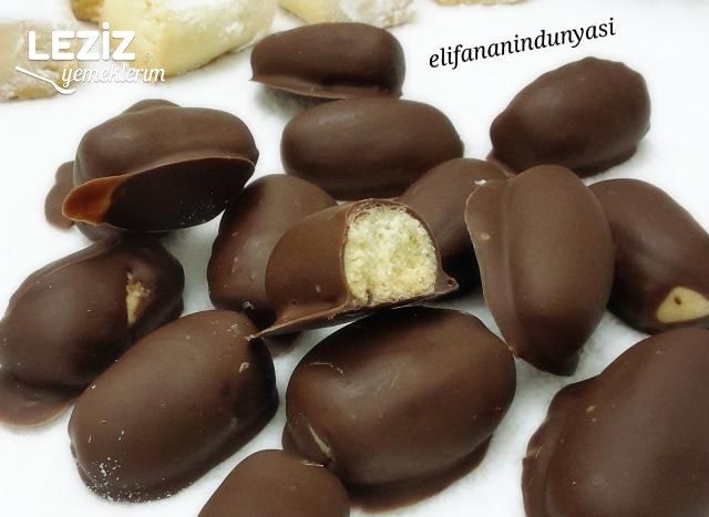 Çikolata Kaplı Un Kurabiyesi