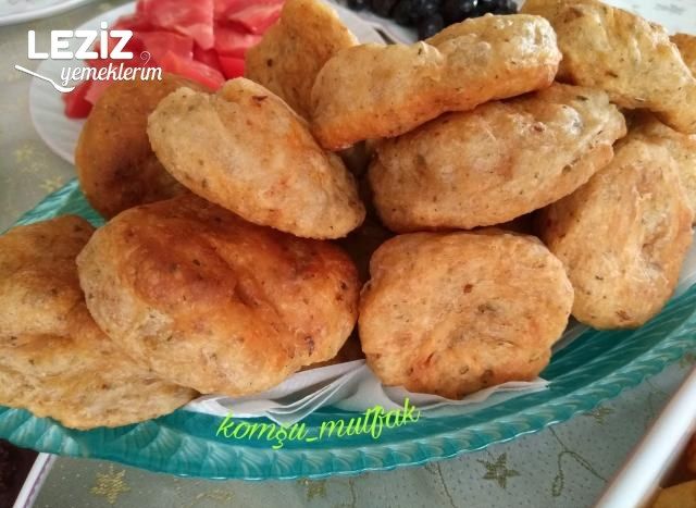 Baharatlı Mayalı Hamur Kızartması