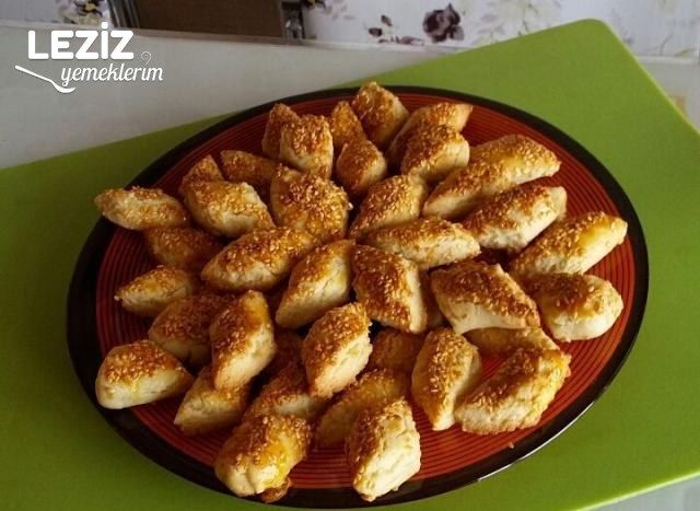 Susamlı Nefis Tuzlu Lokmalar