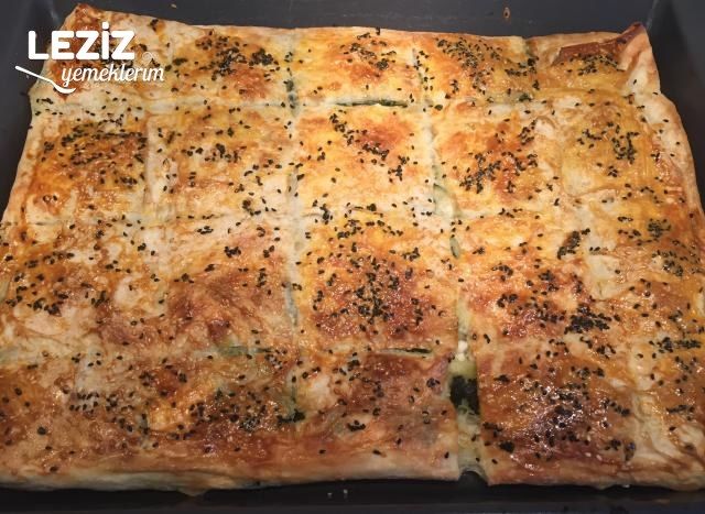 Yumuşacık Sodalı Tepsi Böreği