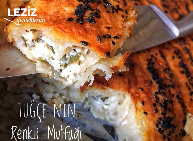 Çıtır Çıtır Peynirli Börek