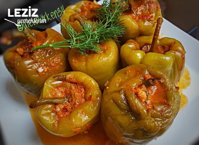 Sarımsaklı Etli Biber Dolması (Favoriniz Olacak)