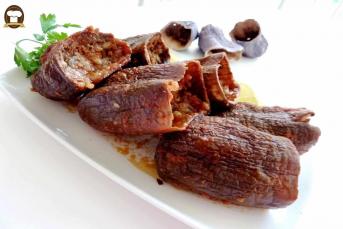 Kuru Patlıcan Dolması