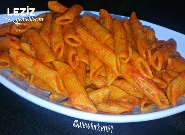 Ezber Bozan Demleme Makarna Domatesli Biberli