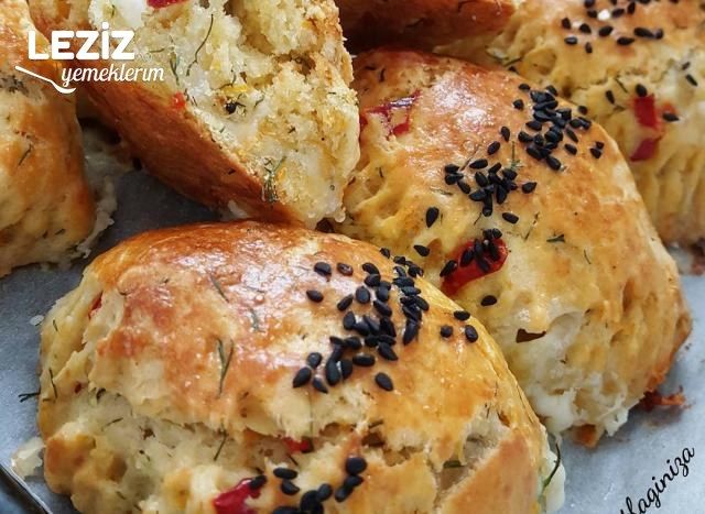 Sebzeli Ev Poğaçası