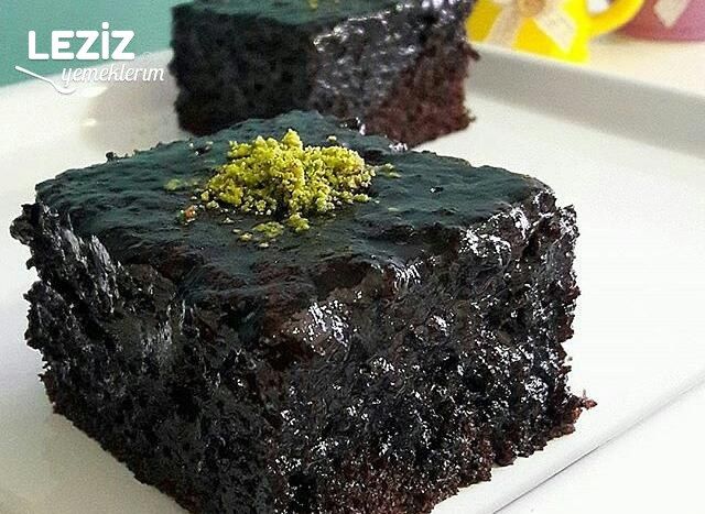 Bol Soslu Enfes Islak Kek