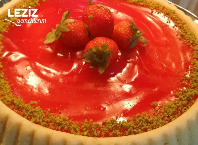 Orman Meyveli Tart Kek