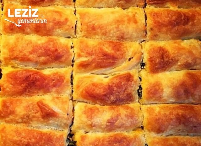 Leziz Ispanaklı Pastane Böreği
