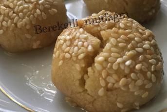 Susamlı Şekerpare