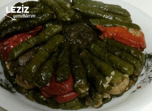Etli Yaprak Sarma Tarifi