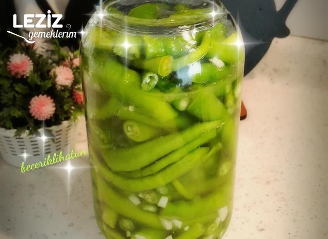 Yağlı Sirkeli Tatlı Kıl Biber Turşusu